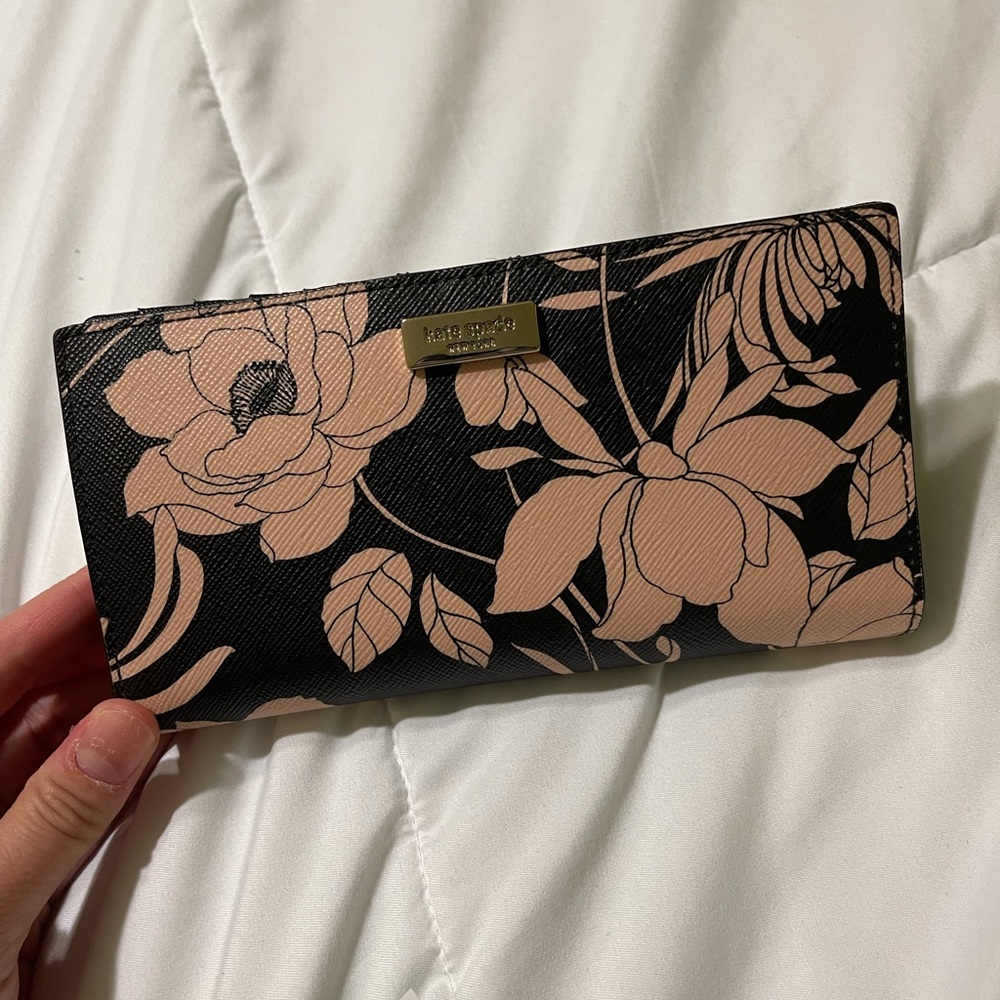 KATE SPADE Stacy Laurel Way Gardenia